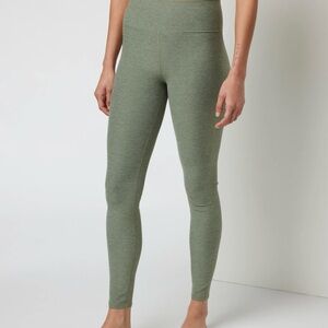 Vuori Green Leggings High-Waisted Seamless
